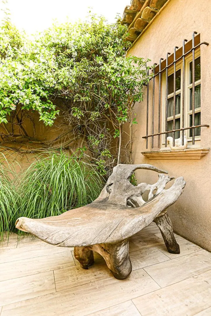 Auberge De L'Oumede Ramatuelle Aparthotel