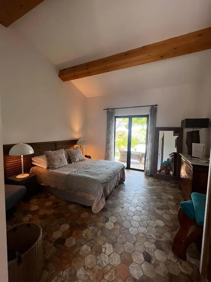 Auberge De L'Oumede Ramatuelle Aparthotel