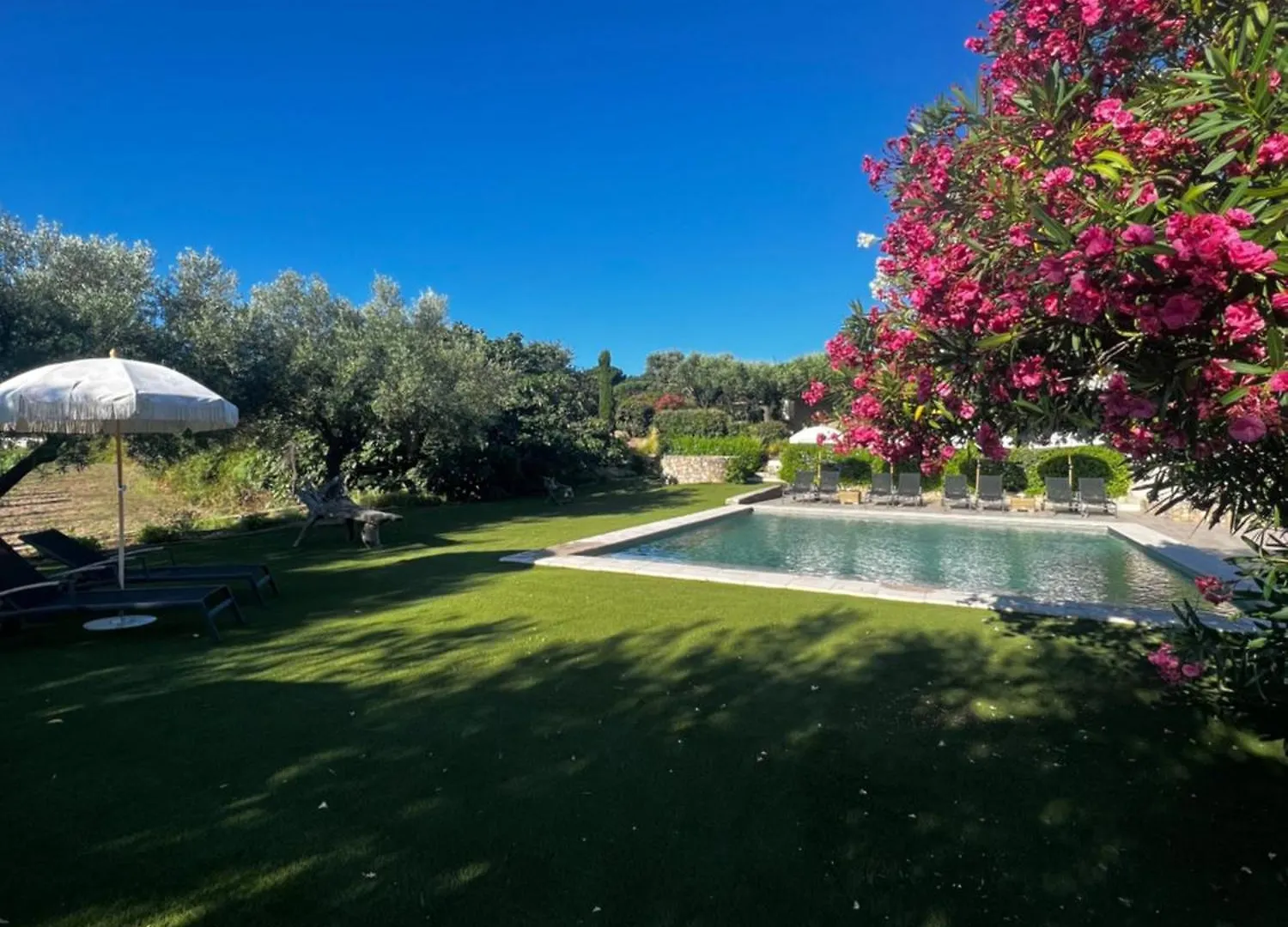Auberge De L'Oumede Ramatuelle