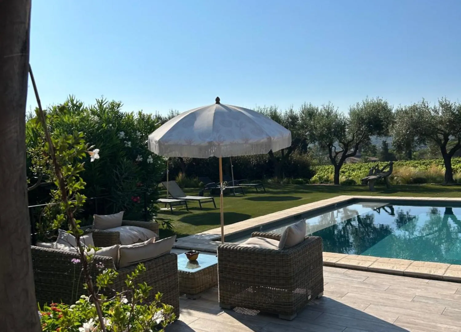 Auberge De L'Oumede Ramatuelle Aparthotel